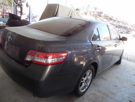 2010 Toyota Camry LE Gray 2.5L AT #Z24717